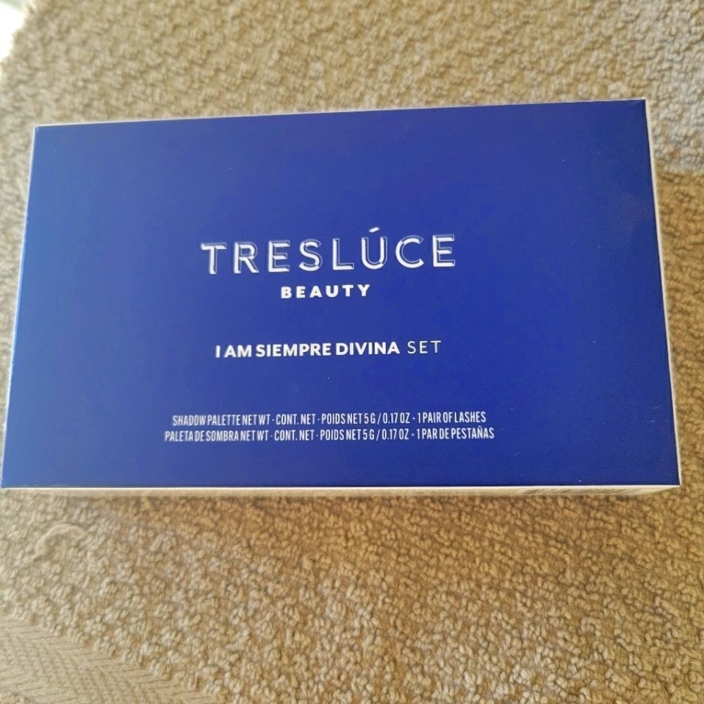 TRESLÚCE BEAUTY I Am Siempre Divina Set
